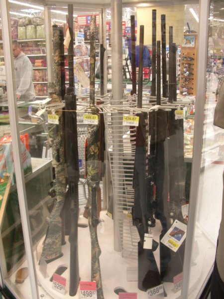 gunsatwalmart.jpg